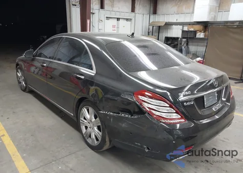 2014 Mercedes-Benz S 550 из США, поврежденный, VIN WDDUG8CB2EA006981